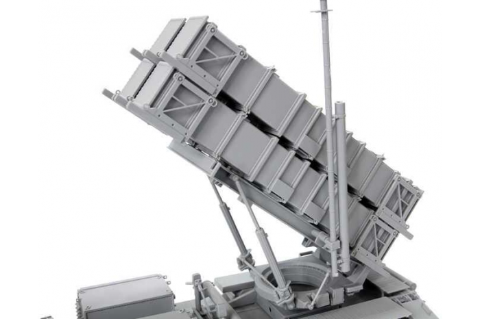 Model Kit military 3558 - MIM-104B PATRIOT (1:35)