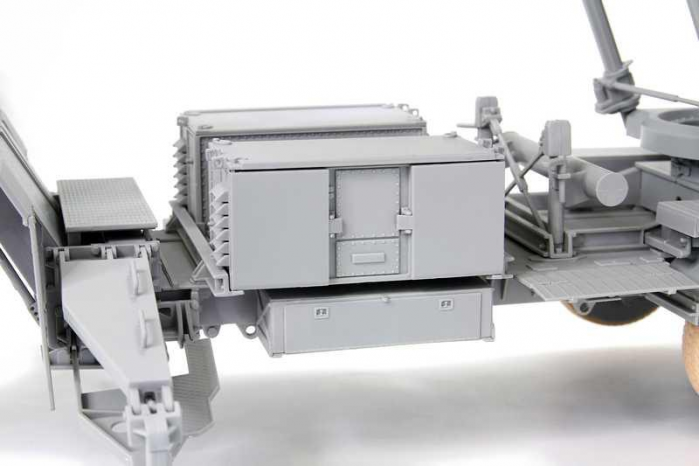 Model Kit military 3558 - MIM-104B PATRIOT (1:35)