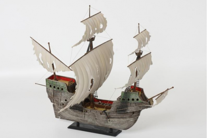 Model Kit loď 9042 - Flying Dutchman (Ghost Ship) (1:100)