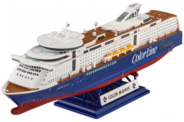 ModelSet loď 65818 -  M/S Color Magic (1:1200)