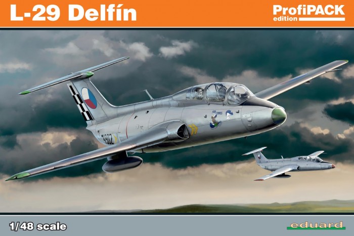 L-29 Delfín (1:48) - 8099