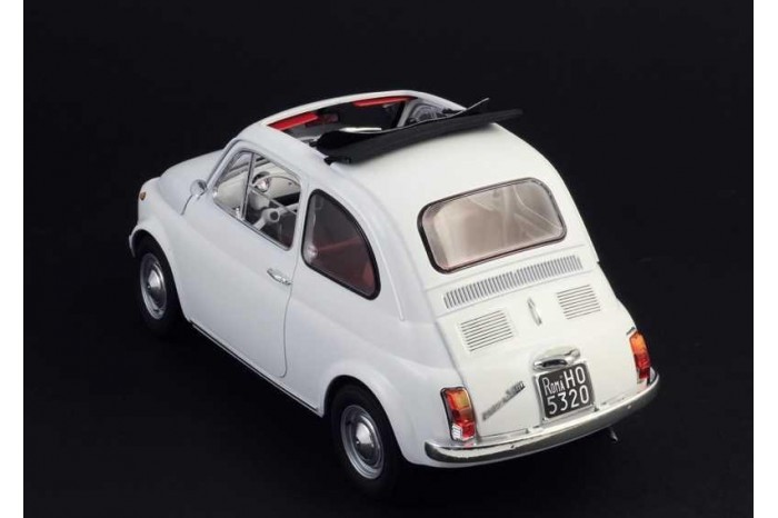 Model Kit auto 4703 - FIAT 500 F 1968 (1:12)