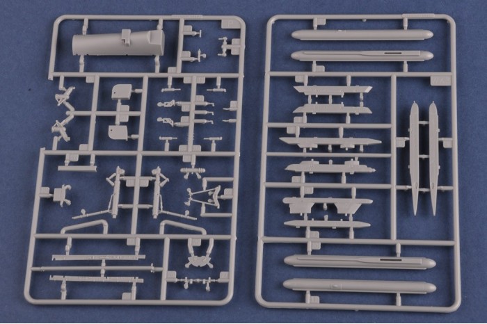 Su-27UB Flanker C (1:48) - 81713