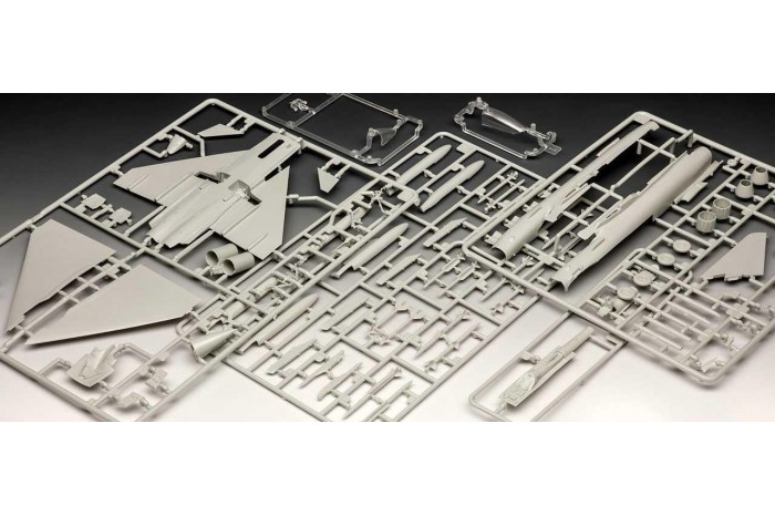 Plastic ModelKit letadlo 03900 - 100 Years RAF: Eurofighter Typhoon (1:72)