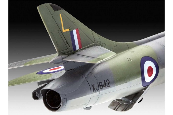 Plastic ModelKit letadlo 03908 - 100 Years RAF: Hawker Hunter FGA.9 (1:72)