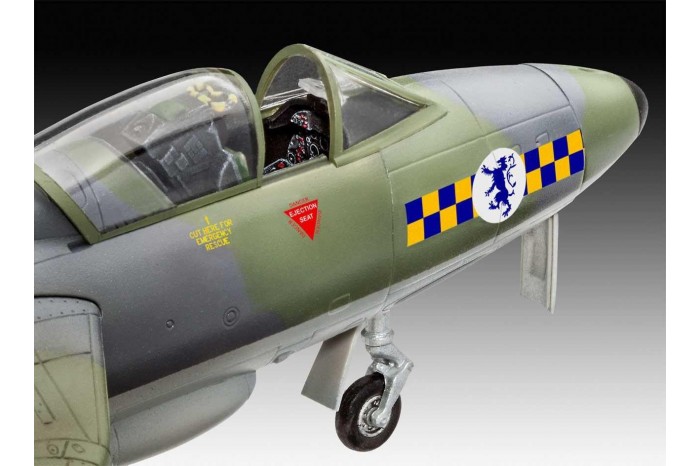 Plastic ModelKit letadlo 03908 - 100 Years RAF: Hawker Hunter FGA.9 (1:72)