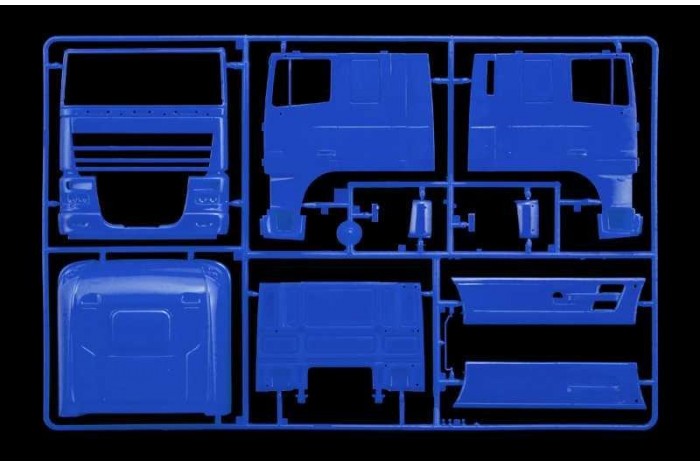 Model Kit truck 3933 - DAF XF105 Space America (1:24)