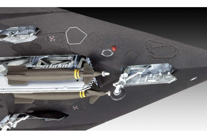 ModelSet letadlo 63899 - Lockheed Martin F-117A Nighthawk (1:72)