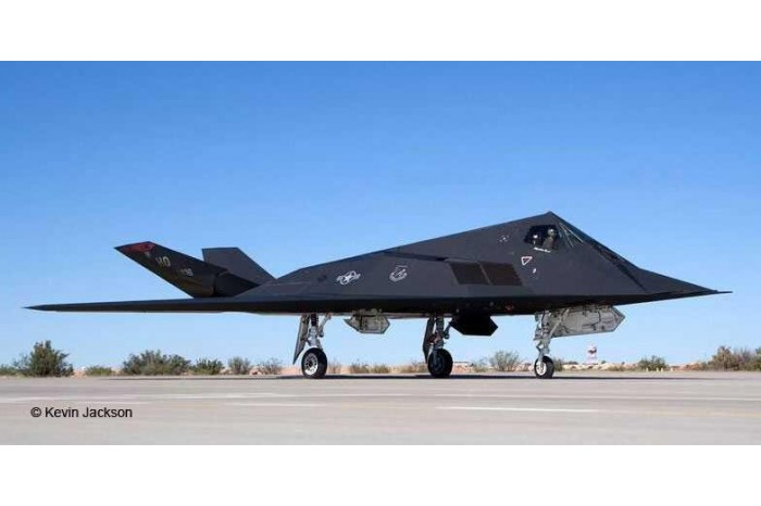 ModelSet letadlo 63899 - Lockheed Martin F-117A Nighthawk (1:72)