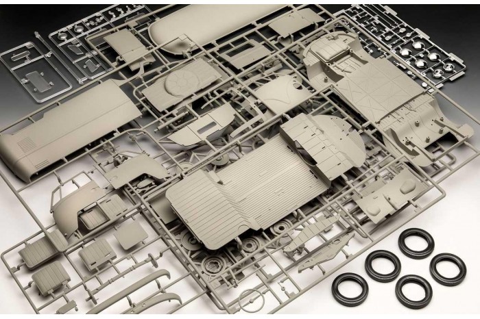 Plastic ModelKit auto 07049 - VW T1 Kastenwagen (1:16)