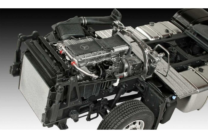 Plastic ModelKit auto 07439 - Mercedes-Benz Actros MP4 (1:24)