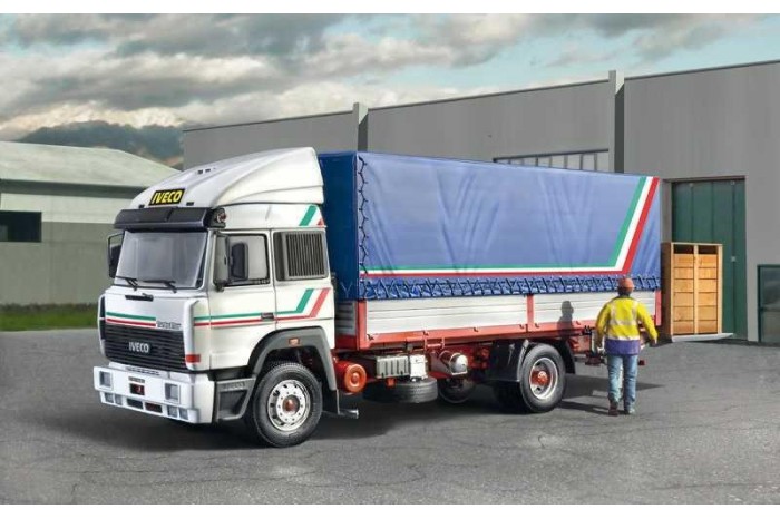 Model Kit truck 3939 - IVECO Turbostar 190-42 Canvas (1:24)