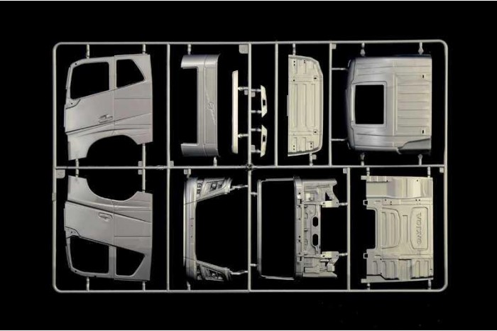 Model Kit truck 3940 - VOLVO FH4 GLOBETROTTER XL (1:24)