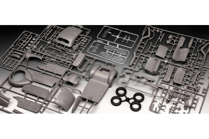 Plastic ModelKit auto 07042 - Luxury Class Car Admiral Saloon (1:24)