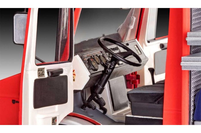 Plastic ModelKit auto 07531 - Schlingmann Unimog RW1 (1:24)