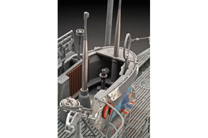 Plastic ModelKit ponorka Limited Edition 05163 - German Submarine Type VII C/41 (Platinum Edition) (1:72)