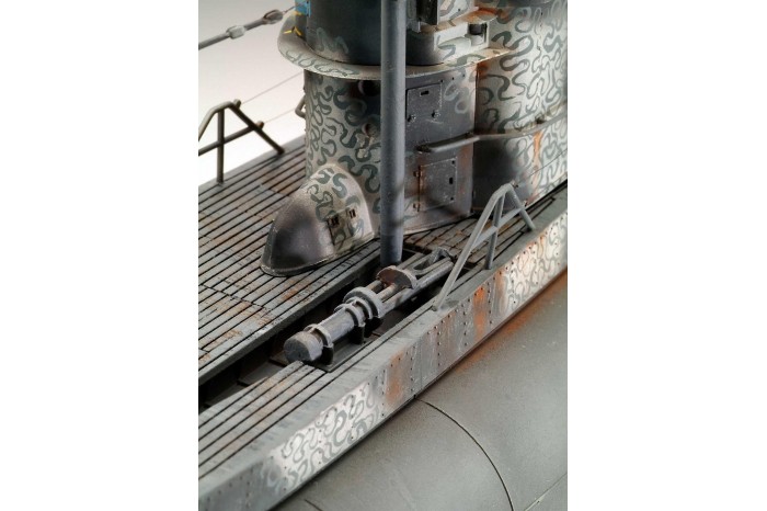 Plastic ModelKit ponorka Limited Edition 05163 - German Submarine Type VII C/41 (Platinum Edition) (1:72)