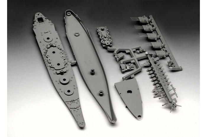 Plastic ModelKit loď 06822 - Musashi (1:1200)