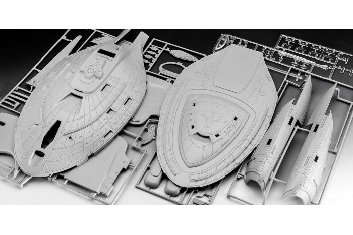 Plastic ModelKit Star Trek 04992 - U.S.S. Voyager (1:670)
