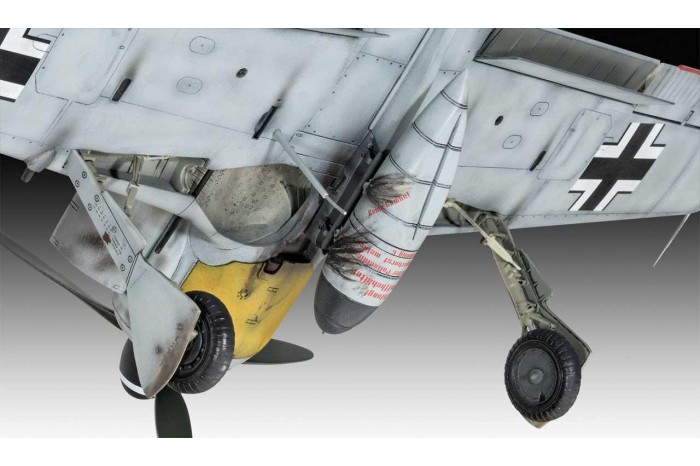 Plastic ModelKit letadlo 03874 - Fw190 A-8 "Sturmbock" (1:32)