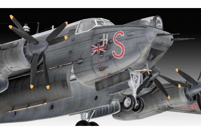 Plastic ModelKit letadlo 03873 - Avro Shackleton Mk.3 (1:72)