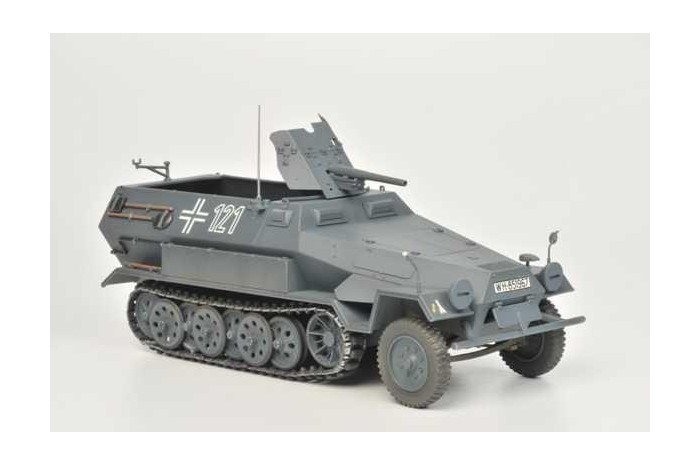 Model Kit tank 3588 - Sd.Kfz.251/10 w/3.7cm PAK (RR) (1:35)