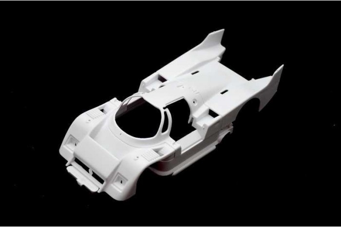 Model Kit auto 3641 - Lancia LC2 (1:24)