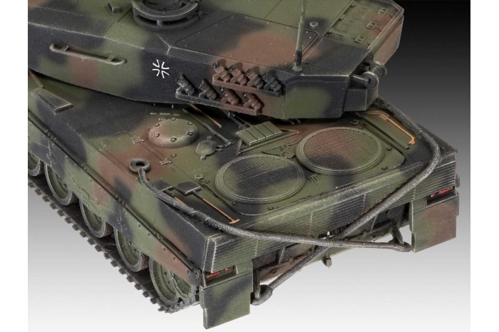 Plastic Modelkit military 03311 - SLT 50-3 "Elefant" + Leopard 2A4 (1:72)