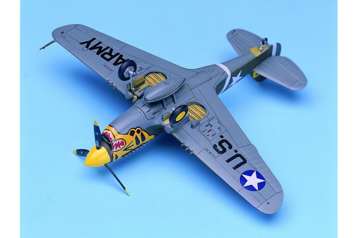 Model Kit letadlo 12468 - P-40E (1:72)