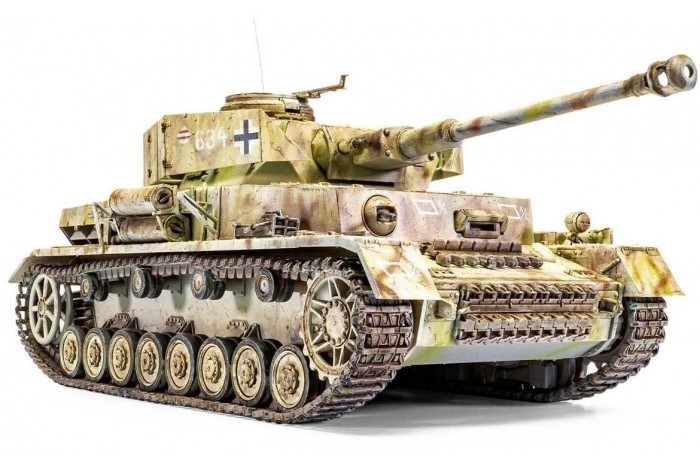 Classic Kit tank A1351 - Panzer IV Ausf.H, Mid Version (1:35)