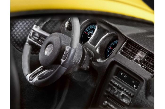 Plastic ModelKit auto 07652 - 2013 Ford Mustang Boss 302 (1:25)