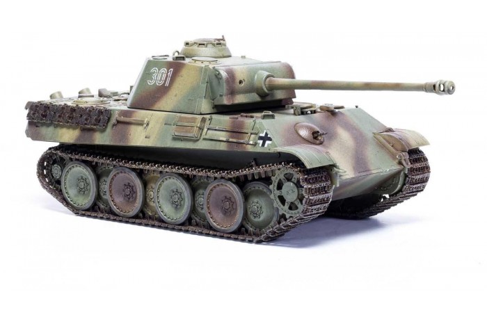 Classic Kit tank A1352 - Panther Ausf G. (1:35)