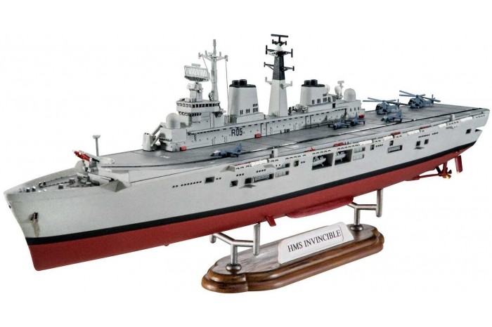 ModelSet loď 65172 - HMS Invincible (Falkland War) (1:700)