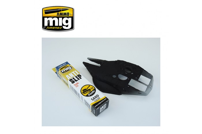 Protiskluzový nátěr  (ANTI-SLIP PASTE - SAND COLOR FOR 1:35) - 2033