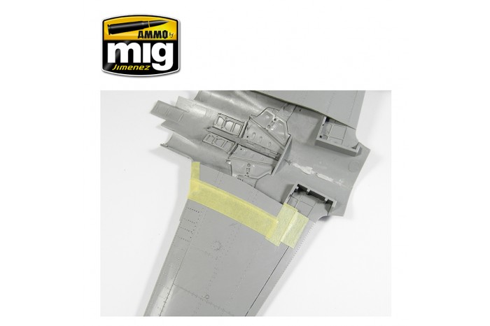 Protiskluzový nátěr  (ANTI-SLIP PASTE - BLACK COLOR FOR 1:72 & 1:48) - 2034