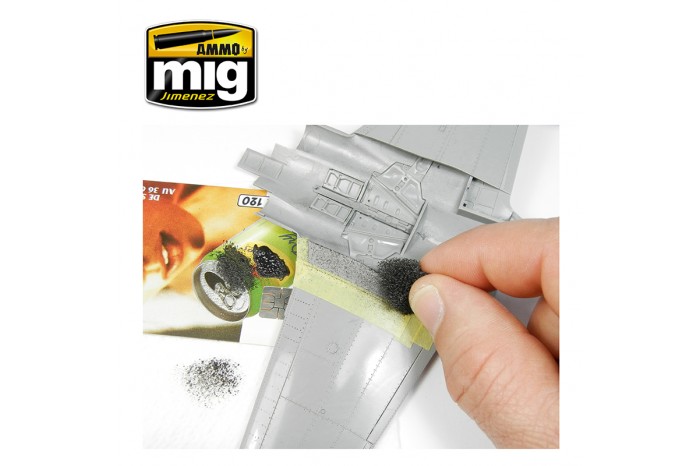 Protiskluzový nátěr  (ANTI-SLIP PASTE - BLACK COLOR FOR 1:72 & 1:48) - 2034