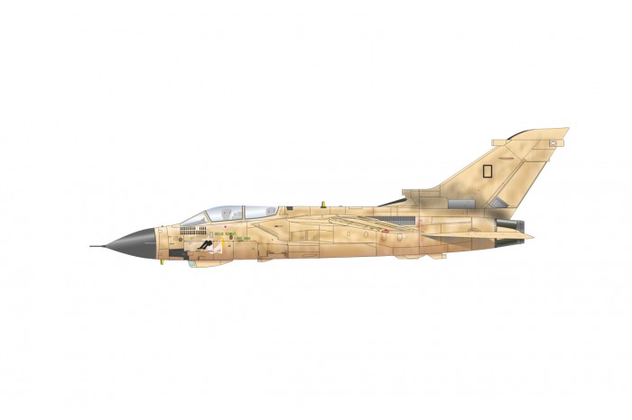 Tornado GR.1 "DESERT BABES" (1:72) - 2137