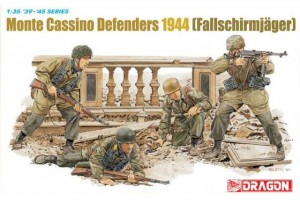 Model Kit figurky 6514 - MONTE CASSINO DEFENDERS 1944 (FALLSCHIRMJÄGER) (1:35)