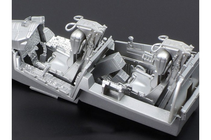 MCDONNELL DOUGLAS F-4B PHANTOM II (1:48) - 61121