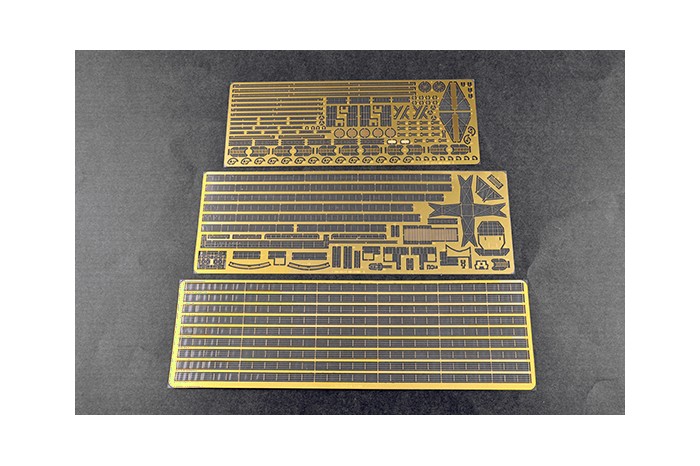 German Gneisenau Battleship (1:200) - 03714