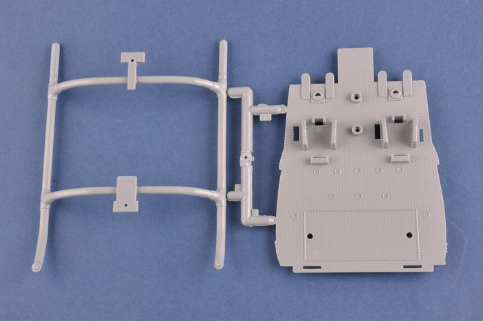 UH-1 Huey B/C (1:18) - 81807