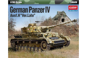 Model Kit tank 13528 - German Panzer IV Ausf.H ",Ver.Late", (1:35)