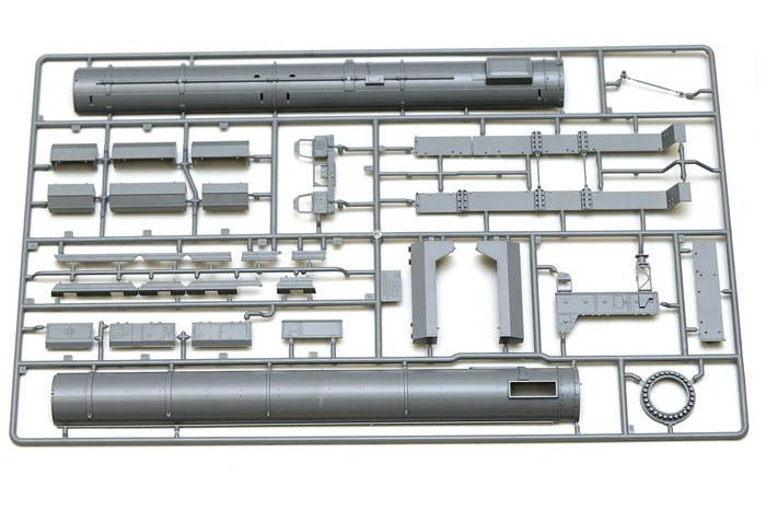 Model Kit military 5003 - Ballistic Missile Launcher "Topol" (1:72)