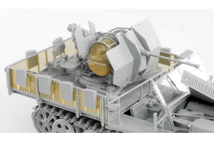 Model Kit military 6676 - Sd.Kfz.10/5 für 2cm Flak 38 (SMART KIT) (1:35)