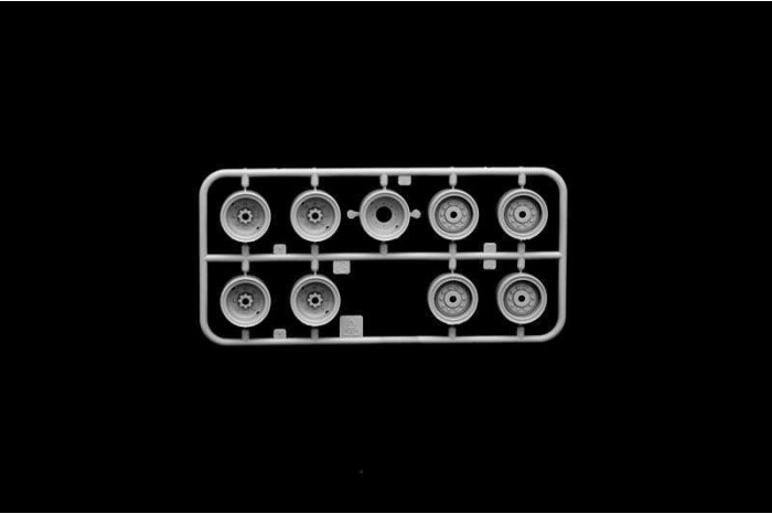 Model Kit military 6554 - M978 Fuel Servicing Truck (1:35)