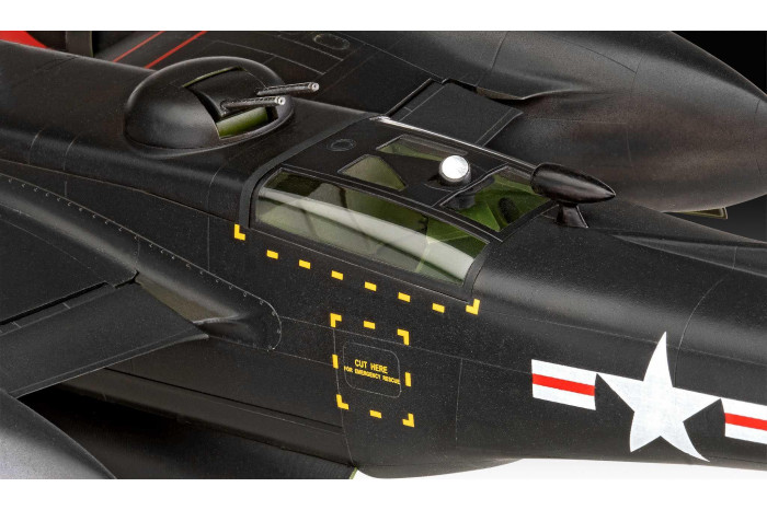 Plastic ModelKit letadlo 03823 - B-26C Invader (1:48)