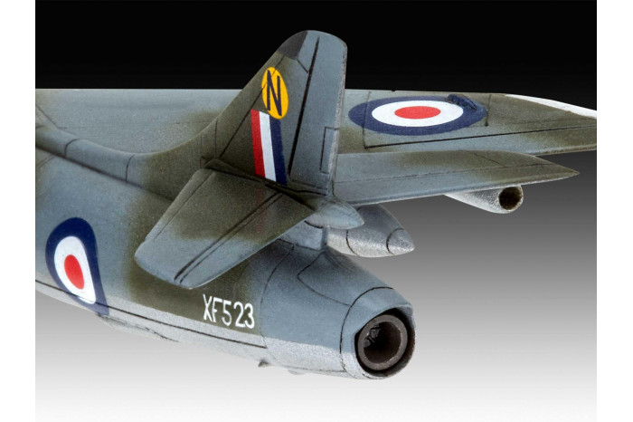 Plastic ModelKit letadlo 03833 - Hawker Hunter FGA.9 (1:144)
