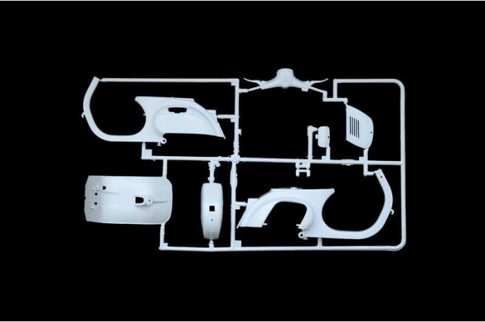 Model Kit motorka 4633 - VESPA 125 PRIMAVERA (1:9)