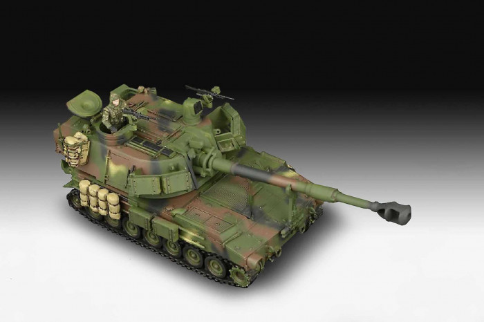 Plastic ModelKit tank 03331 - M109A6 (1:72)