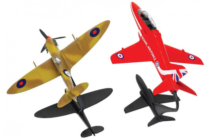 Gift Set letadla A50187 - Best of British Spitfire and Hawk (1:72)